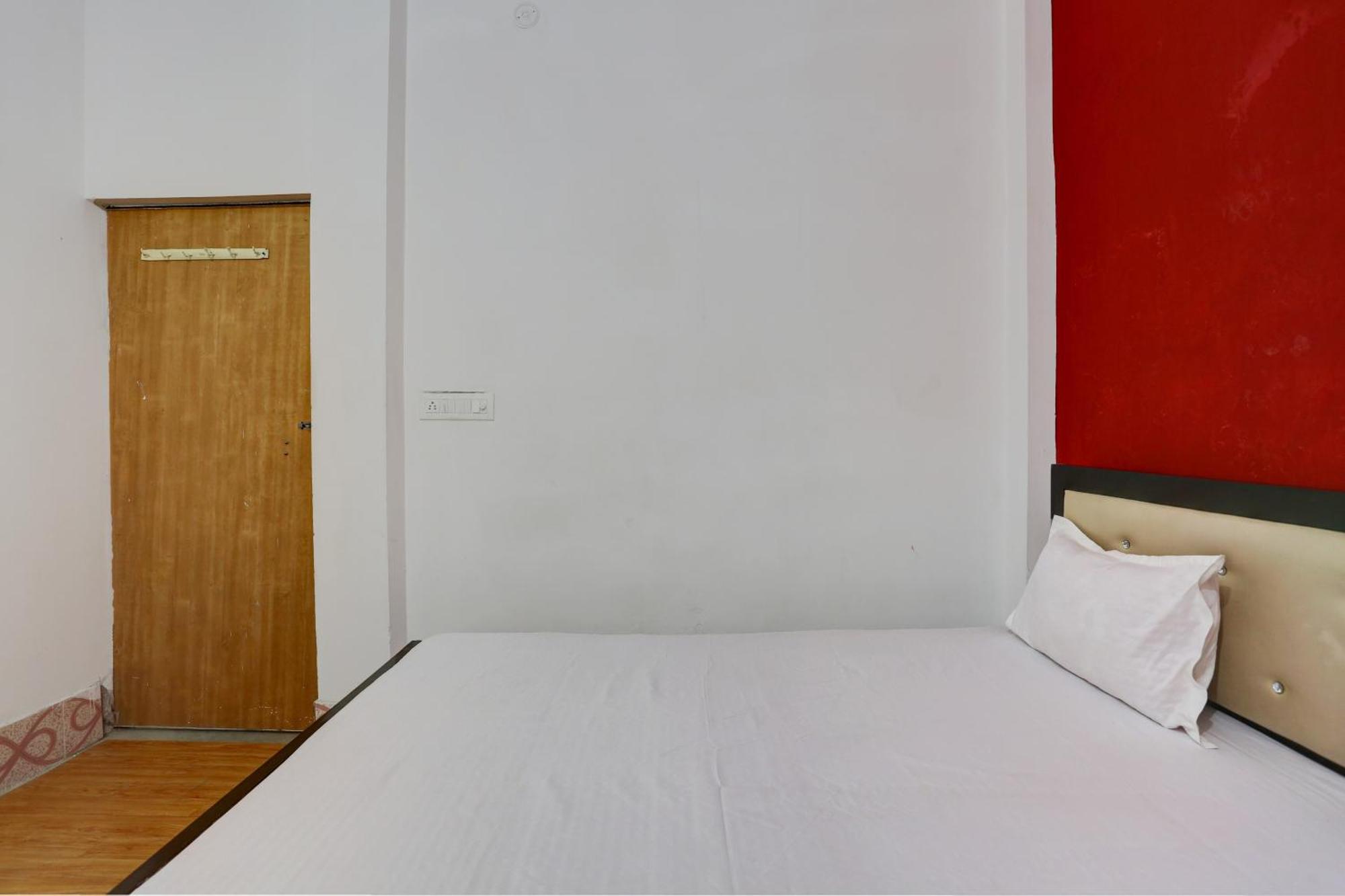 Hotel Ss Paradise ลัคเนา ภายนอก รูปภาพ